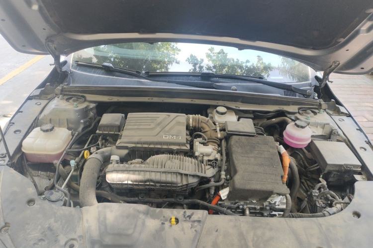 Used BYD Destroyer 05 2024 HONOR Edition DM-i 55KM Luxury Model Engine Bay