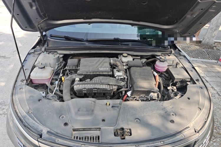 Used BYD Destroyer 05 2024 Honor Edition DM-i 120KM Luxury Model Engine Bay