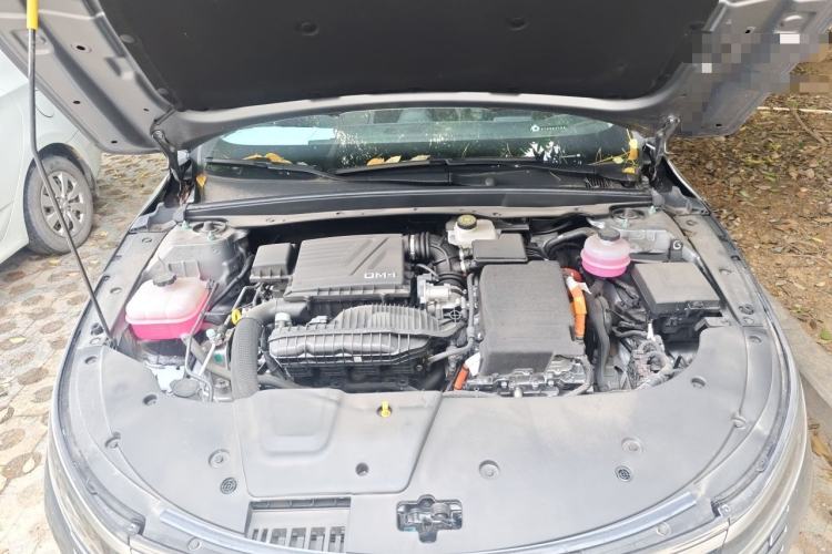Used BYD Destroyer 05 2024 HONOR Edition DM-i 55KM Luxury Model Engine Bay