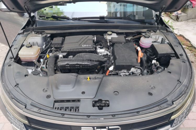 Used BYD Destroyer 05 2024 HONOR Edition DM-i 55KM Luxury Model Engine Bay