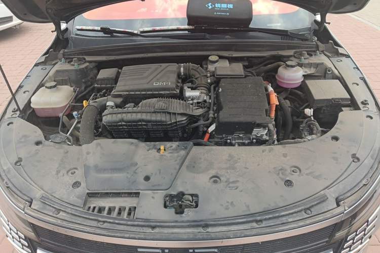 Used BYD Destroyer 05 2024 HONOR Edition DM-i 55KM Luxury Model Engine Bay