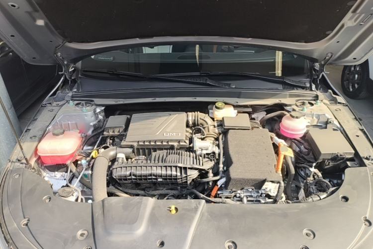 Used BYD Destroyer 05 2024 HONOR Edition DM-i 55KM Luxury Model Engine Bay
