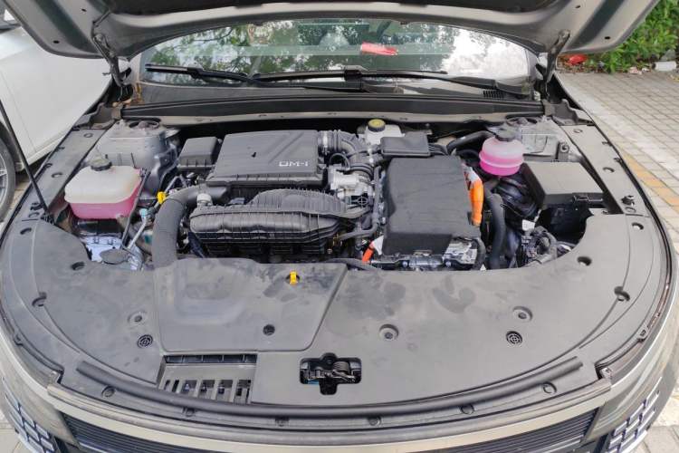 Used BYD Destroyer 05 2024 HONOR Edition DM-i 55KM Luxury Model Engine Bay