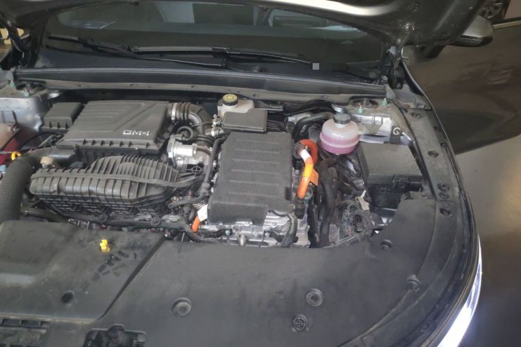 Used BYD Destroyer 05 2024 HONOR Edition DM-i 55KM Luxury Model Engine Bay Left