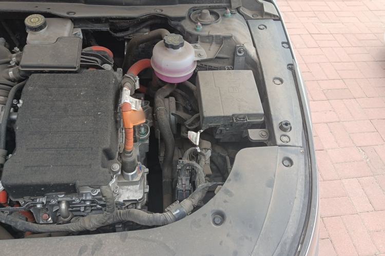 Used BYD Destroyer 05 2024 HONOR Edition DM-i 55KM Luxury Model Engine Bay Left