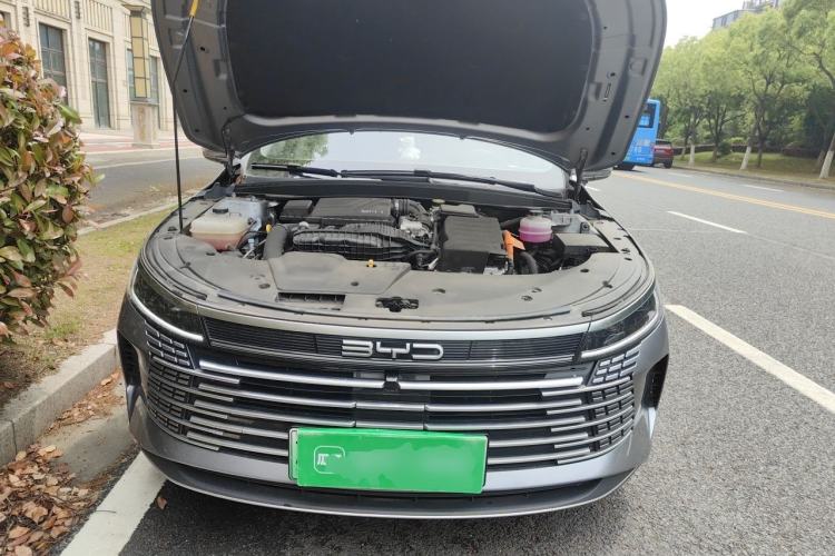 Used BYD Destroyer 05 2024 HONOR Edition DM-i 55KM Luxury Model Engine Bay