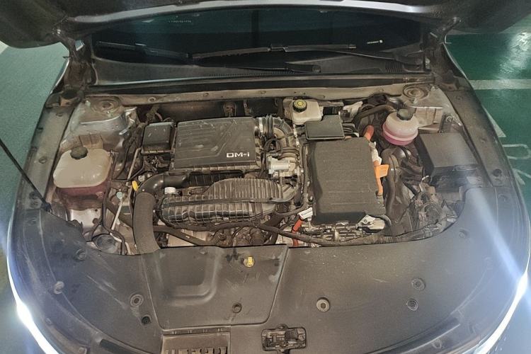 Used BYD Destroyer 05 2024 Honor Edition DM-i 120KM Luxury Model Engine Bay