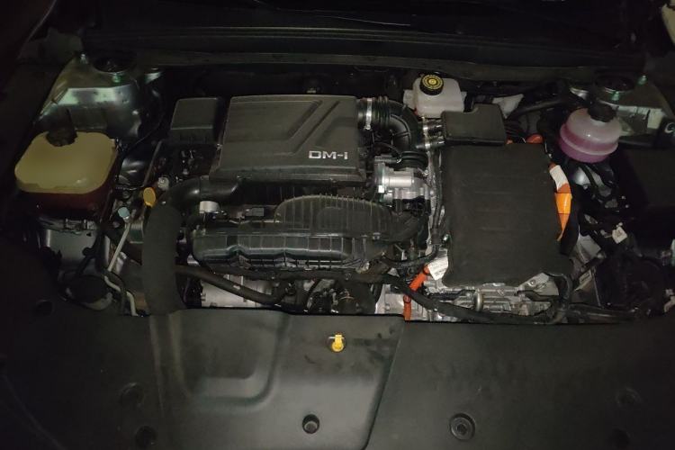 Used BYD Destroyer 05 2024 HONOR Edition DM-i 55KM Luxury Model Engine Bay