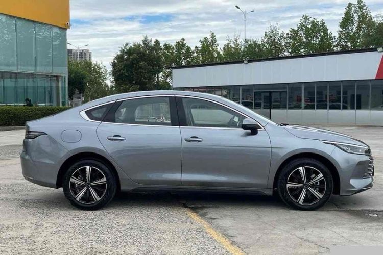 Used BYD Destroyer 05 2024 HONOR Edition DM-i 120KM Flagship Model Exterior 3