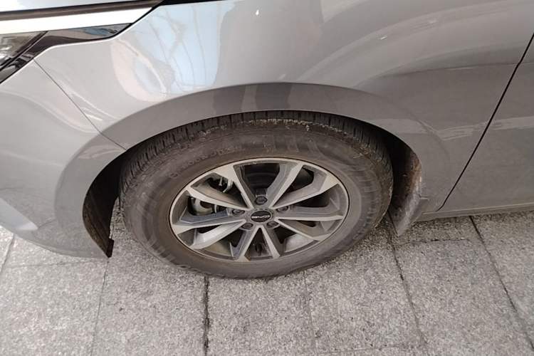 Used BYD Destroyer 05 2024 HONOR Edition DM-i 55KM Luxury Model Exterior 4