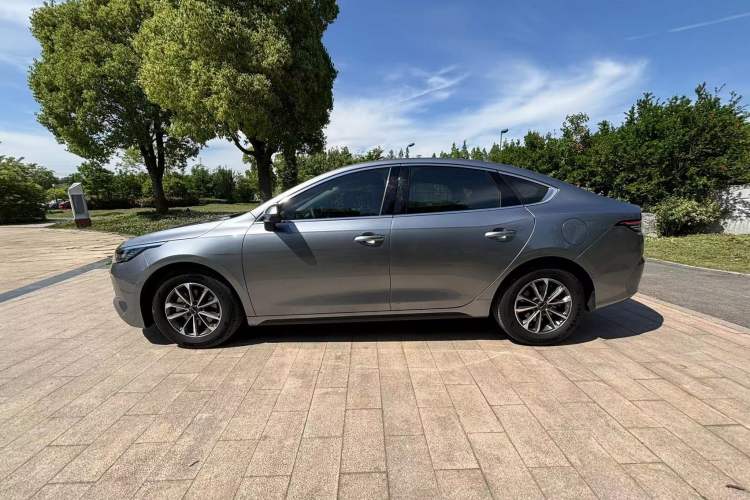 Used BYD Destroyer 05 2024 HONOR Edition DM-i 55KM Luxury Model Exterior 6