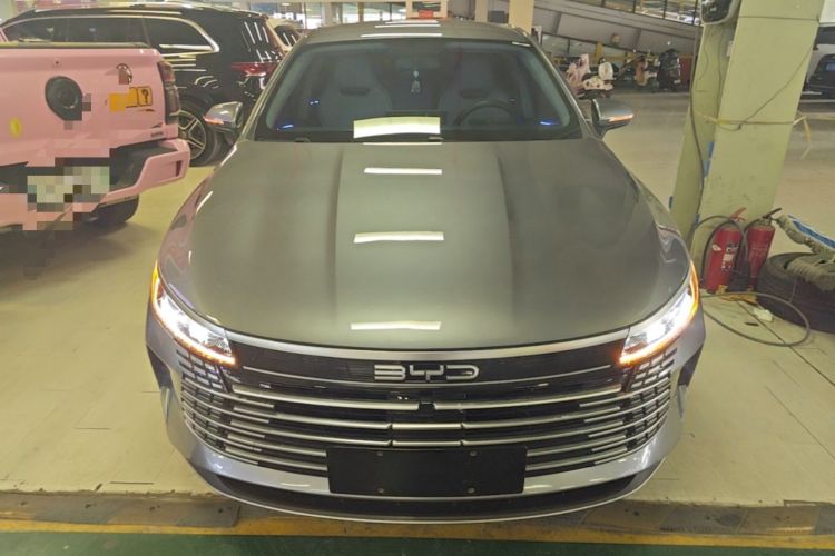 Used BYD Destroyer 05 2024 Honor Edition DM-i 120KM Luxury Model Front
