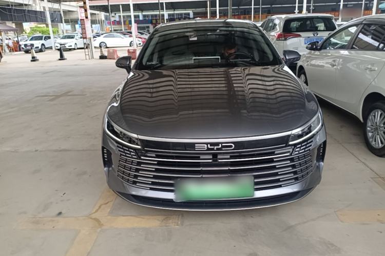 Used BYD Destroyer 05 2024 HONOR Edition DM-i 55KM Luxury Model Front