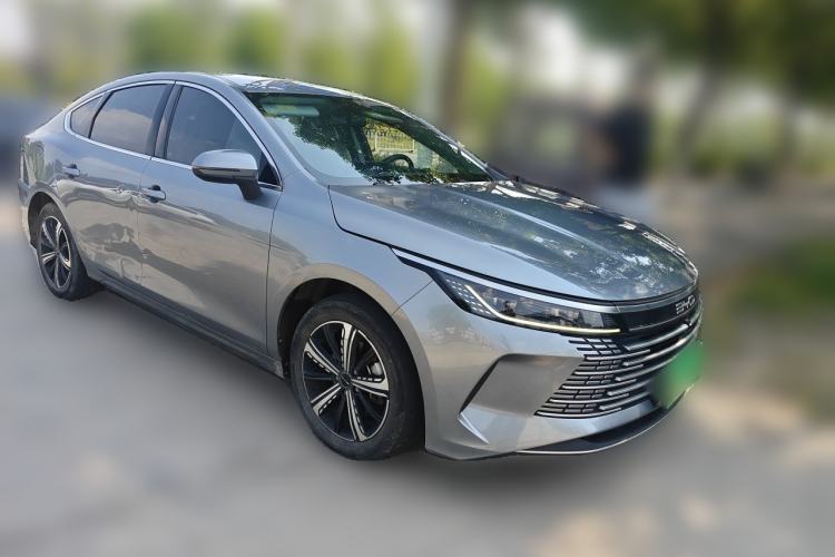 Used BYD Destroyer 05 2024 Honor Edition DM-i 120KM Luxury Model Front Right 45 Deg