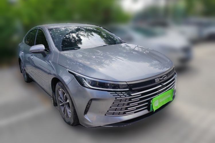 Used BYD Destroyer 05 2024 HONOR Edition DM-i 55KM Luxury Model Front Right 45 Deg