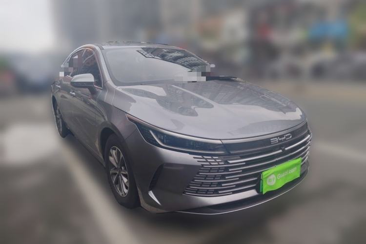 Used BYD Destroyer 05 2024 HONOR Edition DM-i 55KM Luxury Model Front Right 45 Deg