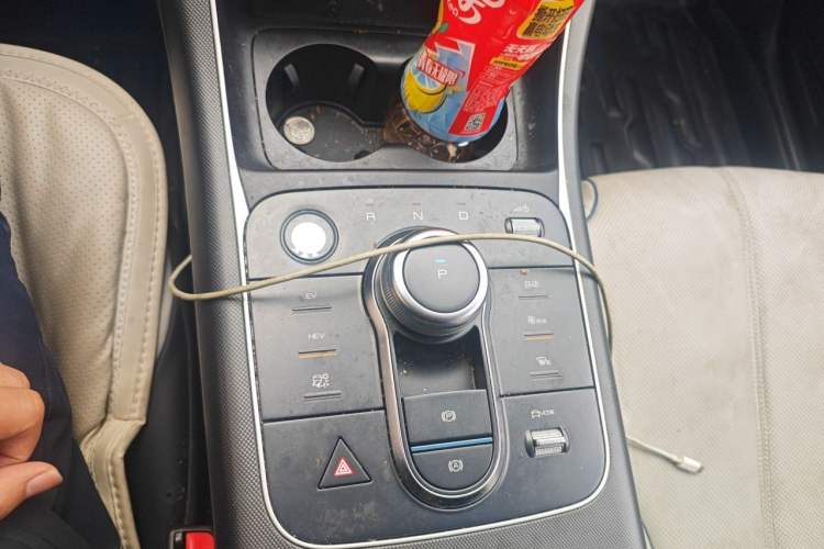 Used BYD Destroyer 05 2024 HONOR Edition DM-i 55KM Luxury Model Gear Lever