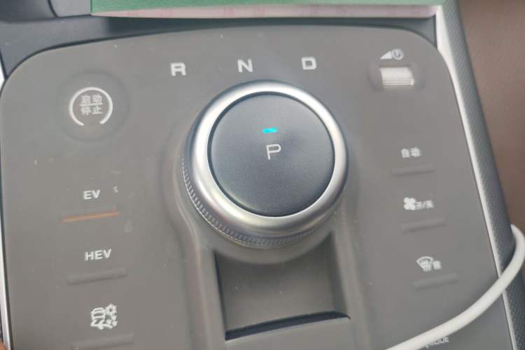 Used BYD Destroyer 05 2024 HONOR Edition DM-i 55KM Luxury Model Gear Lever