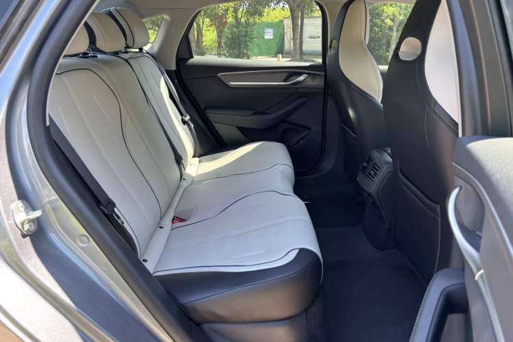 Used BYD Destroyer 05 2024 HONOR Edition DM-i 55KM Luxury Model Interior 1