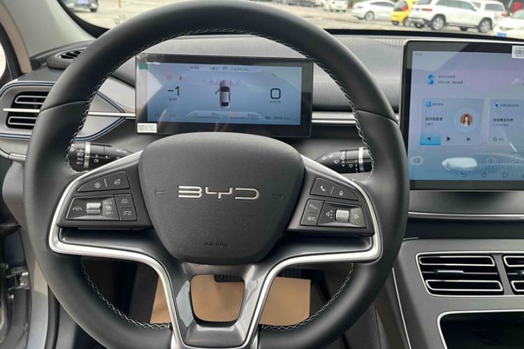 Used BYD Destroyer 05 2024 HONOR Edition DM-i 120KM Flagship Model Interior 2