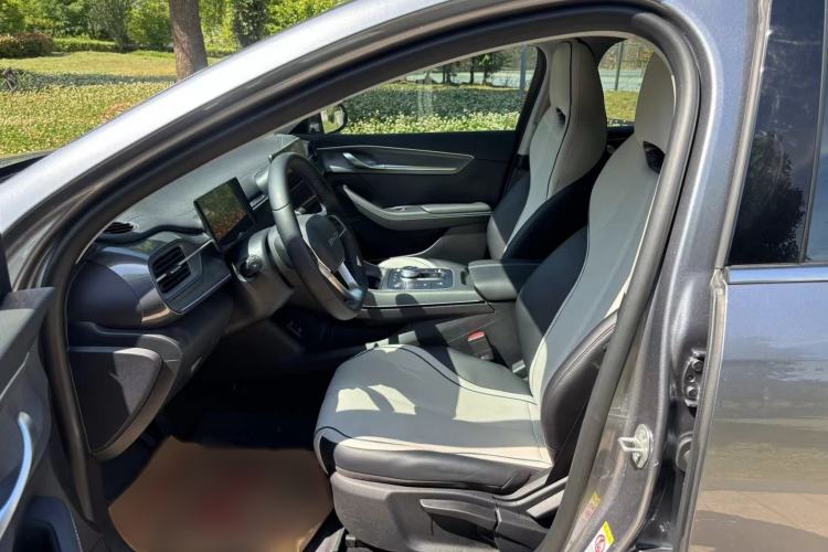 Used BYD Destroyer 05 2024 HONOR Edition DM-i 55KM Luxury Model Interior 3