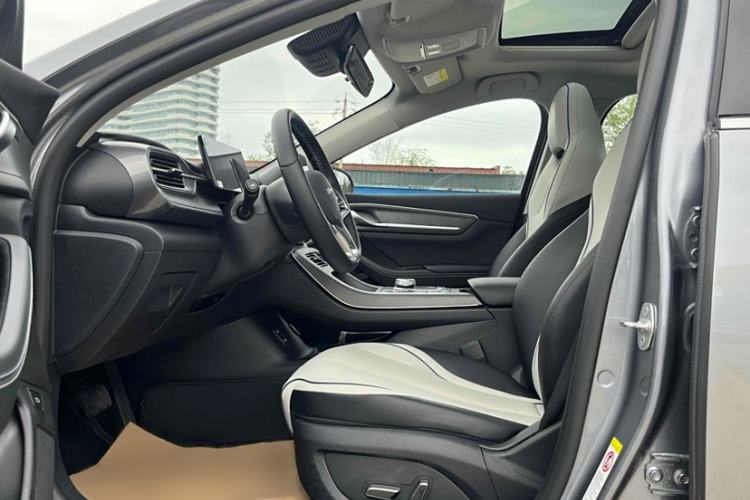 Used BYD Destroyer 05 2024 HONOR Edition DM-i 120KM Flagship Model Interior 5
