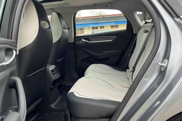 Used BYD Destroyer 05 2024 HONOR Edition DM-i 120KM Flagship Model Interior 7