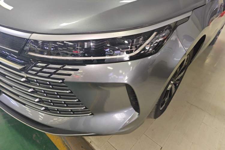 Used BYD Destroyer 05 2024 Honor Edition DM-i 120KM Luxury Model Left Front Headlight