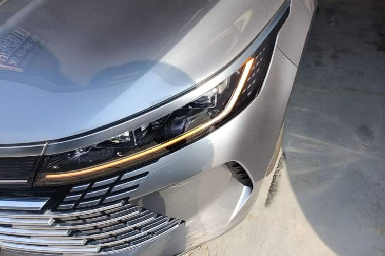 Used BYD Destroyer 05 2024 HONOR Edition DM-i 55KM Luxury Model Left Front Headlight