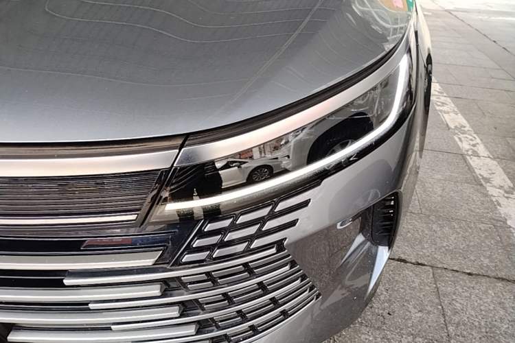 Used BYD Destroyer 05 2024 HONOR Edition DM-i 55KM Luxury Model Left Front Headlight