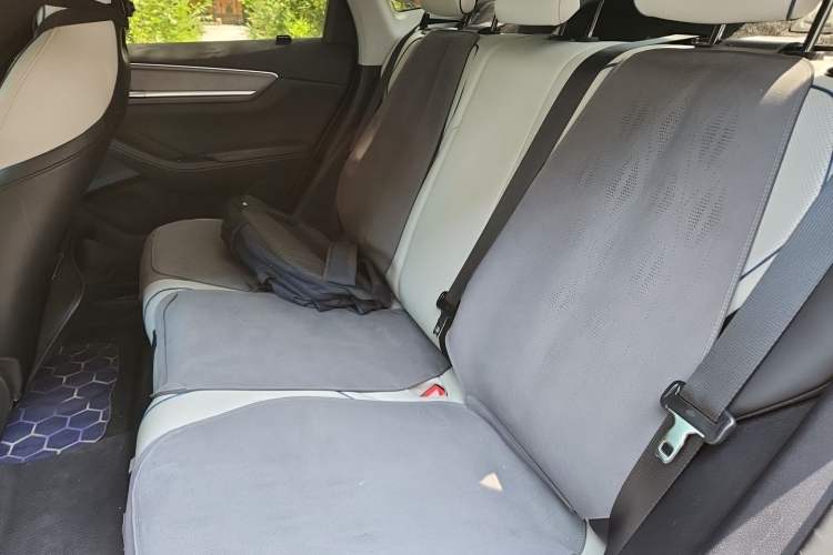 Used BYD Destroyer 05 2024 HONOR Edition DM-i 55KM Luxury Model Left Rear Seat
