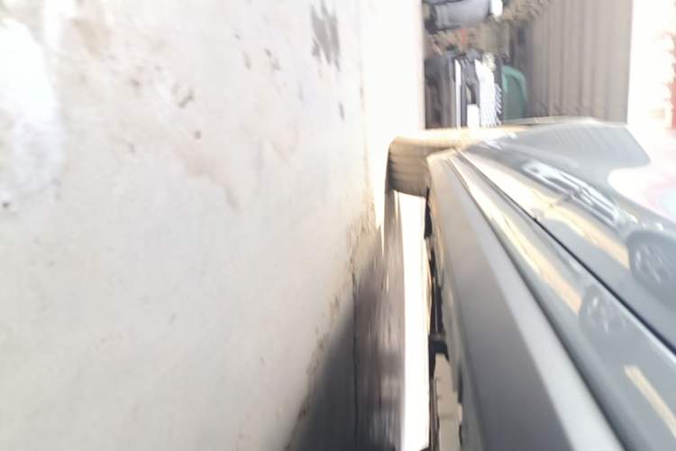 Used BYD Destroyer 05 2024 HONOR Edition DM-i 55KM Luxury Model Left Side Sill