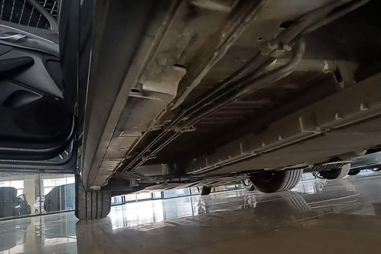 Used BYD Destroyer 05 2024 HONOR Edition DM-i 55KM Luxury Model Left Side Sill