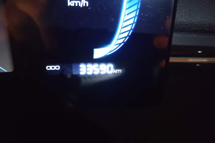 Used BYD Destroyer 05 2024 HONOR Edition DM-i 55KM Luxury Model Odometer Close Up