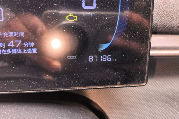 Used BYD Destroyer 05 2024 HONOR Edition DM-i 55KM Luxury Model Odometer Close Up