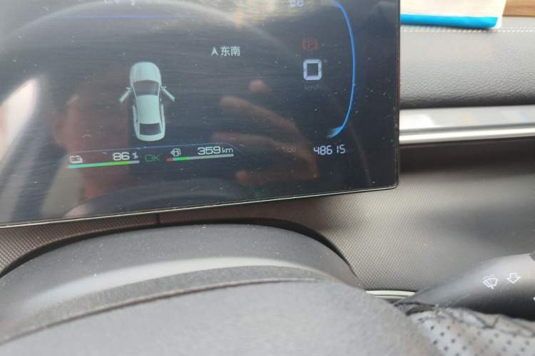 Used BYD Destroyer 05 2024 Honor Edition DM-i 120KM Luxury Model Odometer Close Up