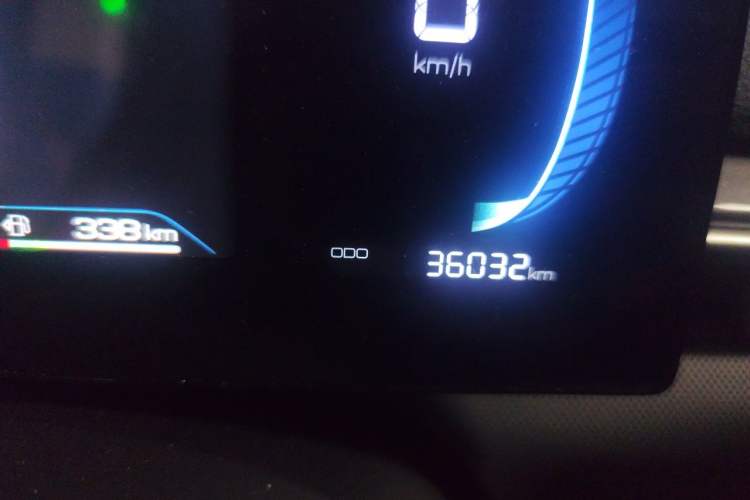 Used BYD Destroyer 05 2024 HONOR Edition DM-i 55KM Luxury Model Odometer Close Up
