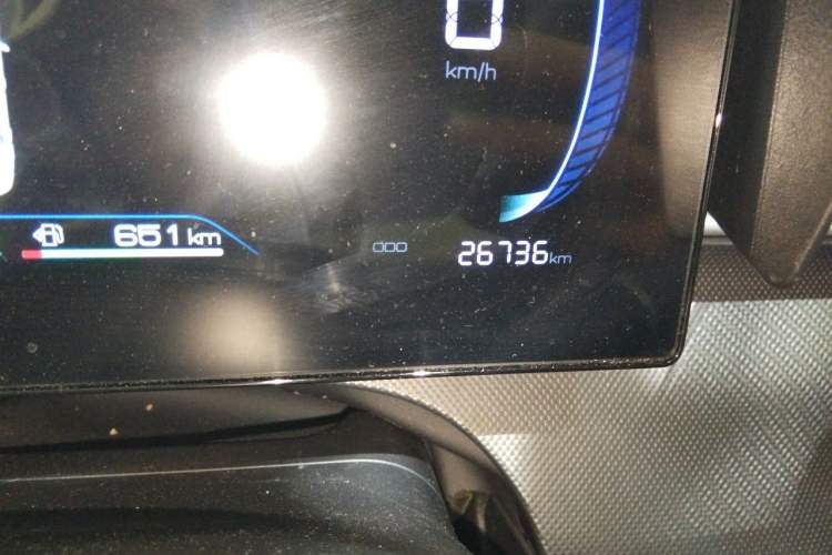 Used BYD Destroyer 05 2024 HONOR Edition DM-i 55KM Luxury Model Odometer Close Up