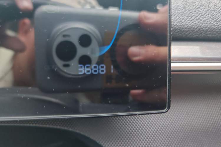 Used BYD Destroyer 05 2024 HONOR Edition DM-i 55KM Luxury Model Odometer Close Up
