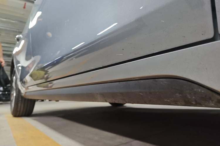 Used BYD Destroyer 05 2024 HONOR Edition DM-i 55KM Luxury Model Right Side Sill