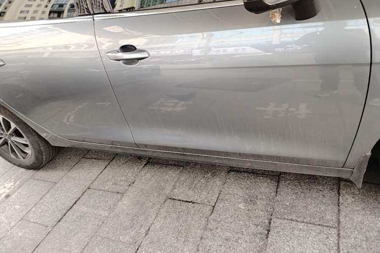 Used BYD Destroyer 05 2024 HONOR Edition DM-i 55KM Luxury Model Right Side Sill