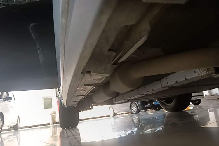 Used BYD Destroyer 05 2024 HONOR Edition DM-i 55KM Luxury Model Right Side Sill