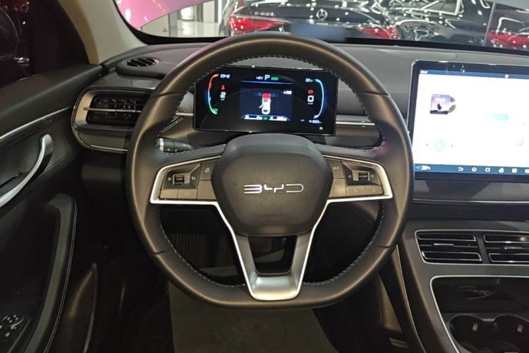 Used BYD Destroyer 05 2024 Honor Edition DM-i 120KM Luxury Model Steering Wheel