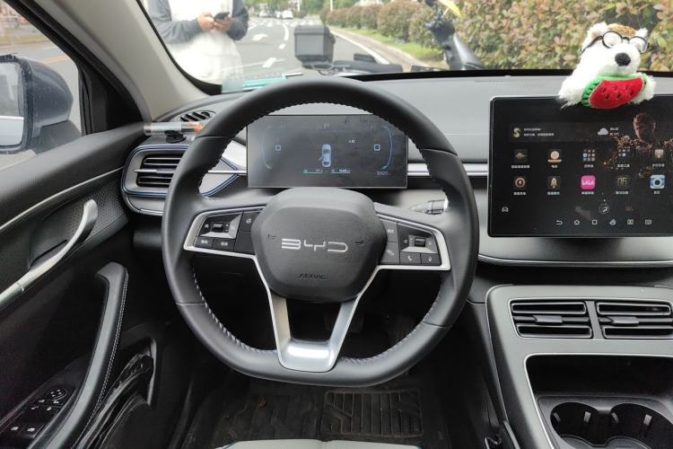 Used BYD Destroyer 05 2024 HONOR Edition DM-i 55KM Luxury Model Steering Wheel