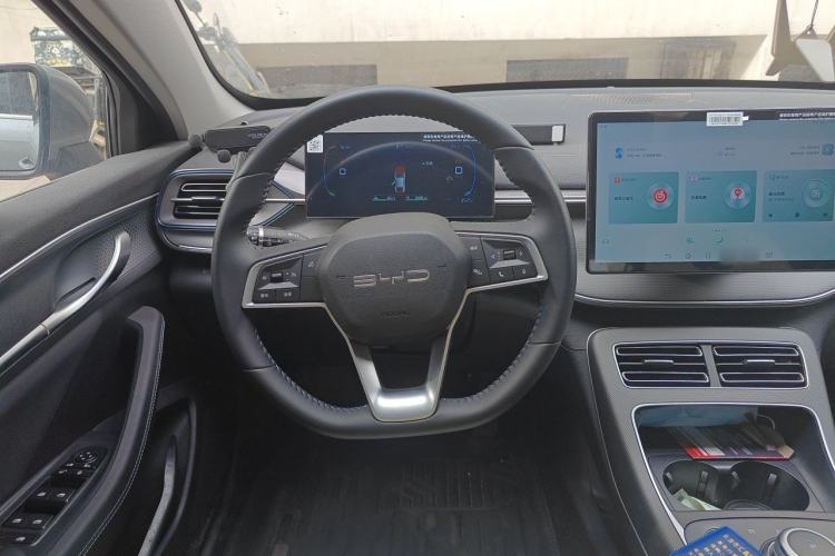 Used BYD Destroyer 05 2024 HONOR Edition DM-i 55KM Luxury Model Steering Wheel