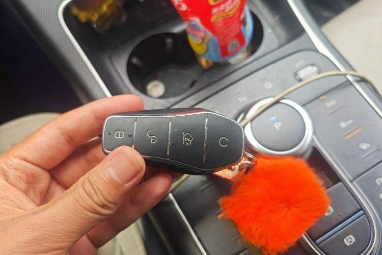 Used BYD Destroyer 05 2024 HONOR Edition DM-i 55KM Luxury Model Vehicle Key