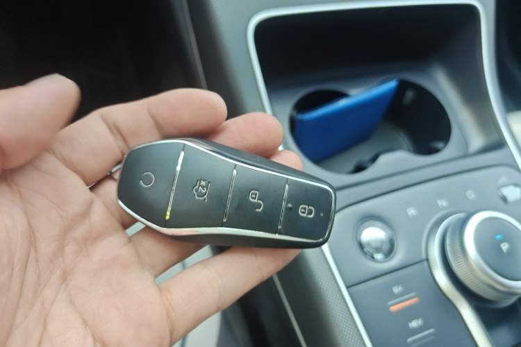 Used BYD Destroyer 05 2024 Honor Edition DM-i 120KM Luxury Model Vehicle Key