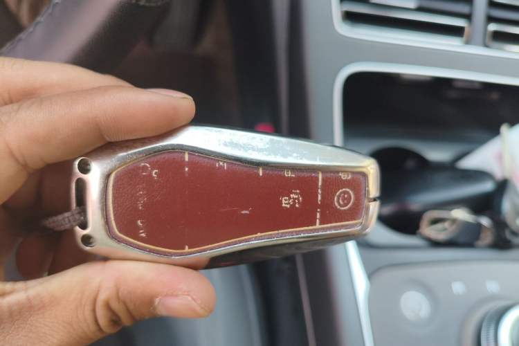 Used BYD Destroyer 05 2024 Honor Edition DM-i 120KM Luxury Model Vehicle Key
