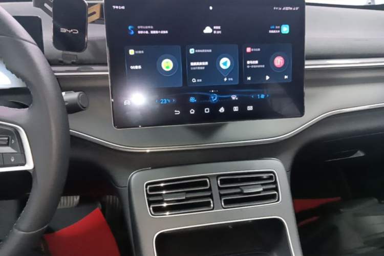 Used BYD Destroyer 05 2024 HONOR Edition DM-i 55KM Luxury Model Audio And AC Panel