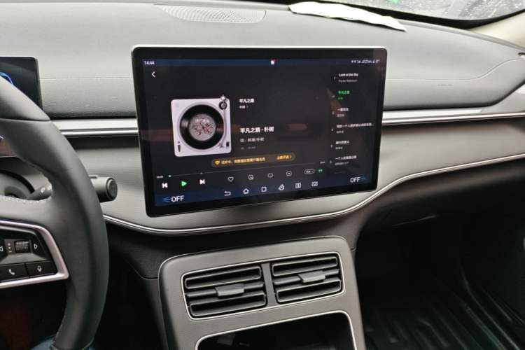 Used BYD Destroyer 05 2024 HONOR Edition DM-i 55KM Luxury Model Audio And AC Panel